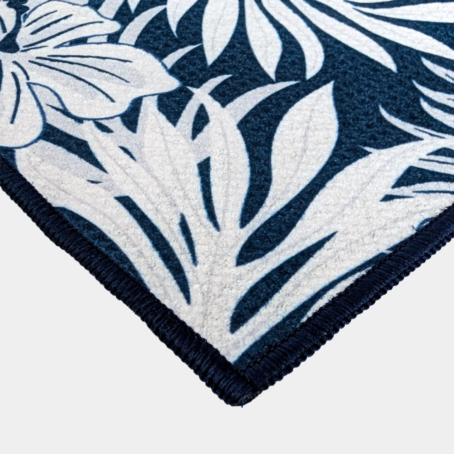 Midnight Magnetic Golf Towel - Image 5