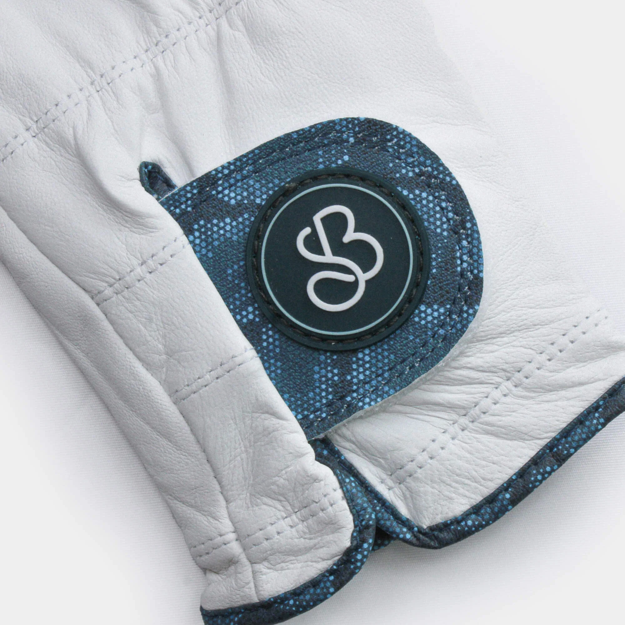 Snakeskin Cabretta Golf Glove - Image 3