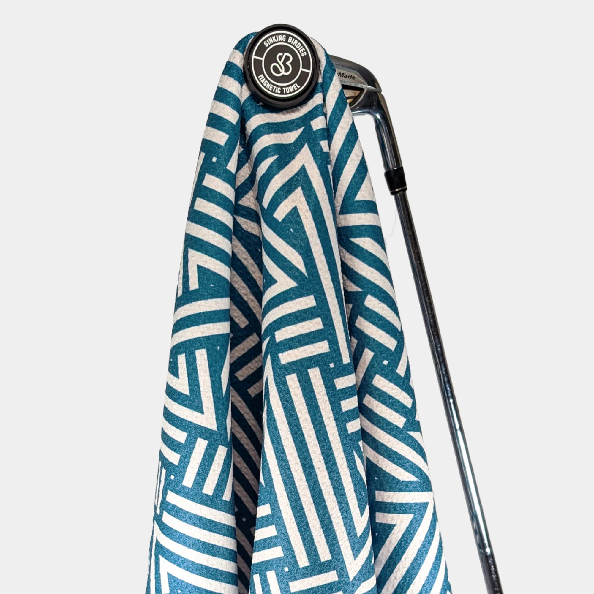 ZigZag Magnetic Golf Towel - Image 3